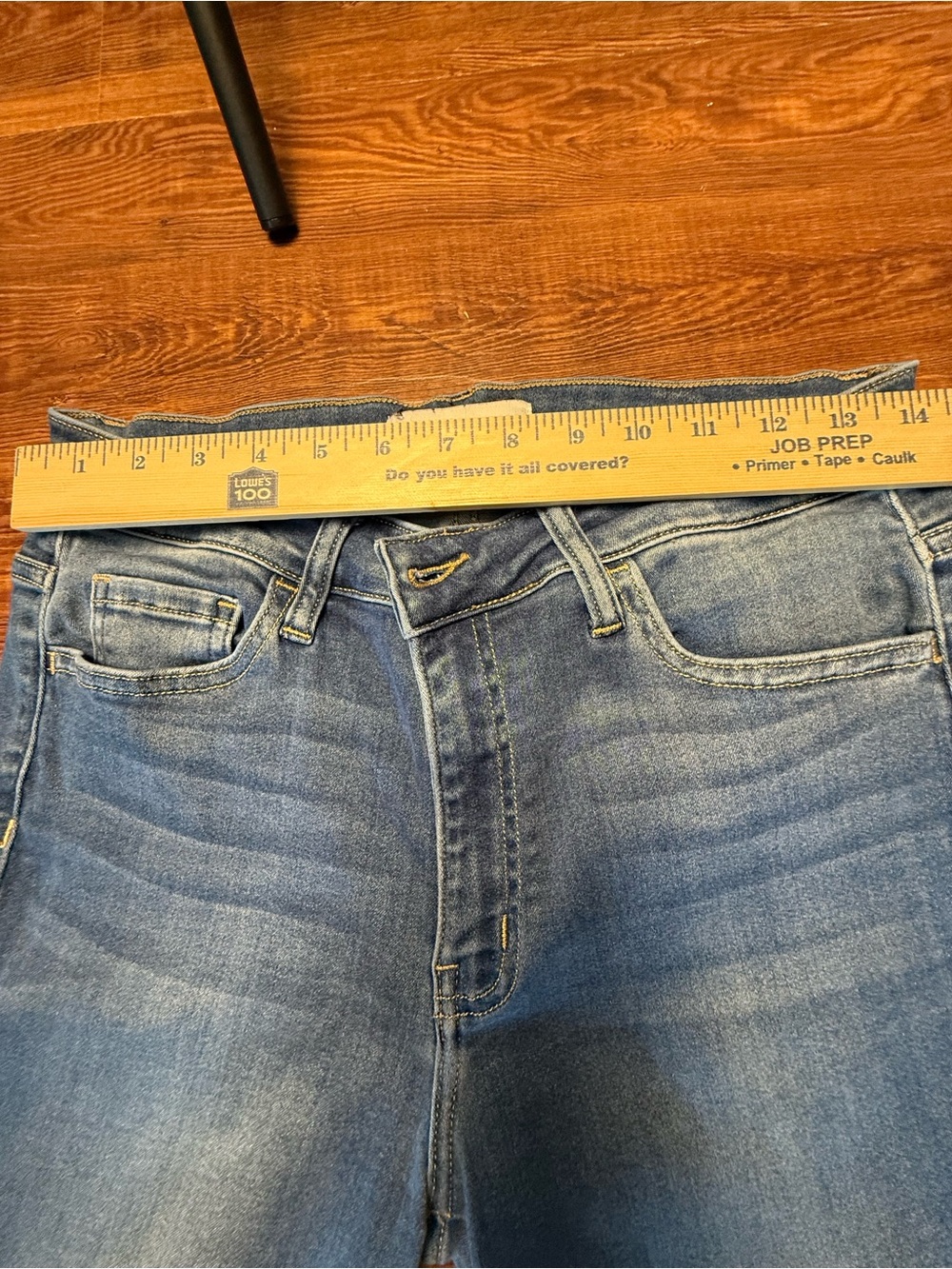 Flying Monkey Women’s Size 30 Light Wash Stretch Slim Straight Jeans - Picture 6 of 11